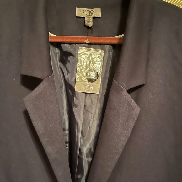 ONE~LONG BLAZER~LG~NWOT - Picture 5 of 7